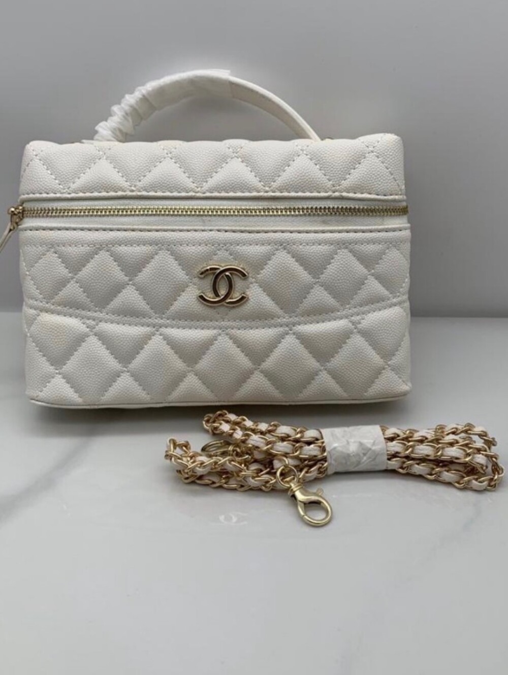 Chanel VIP Bag - Picture 2 of 6